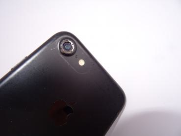 Apple iPhone 7 - 32GB - schwarz