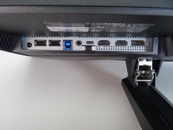 MSI Optix MAG272 Gaming Monitor- schwarz