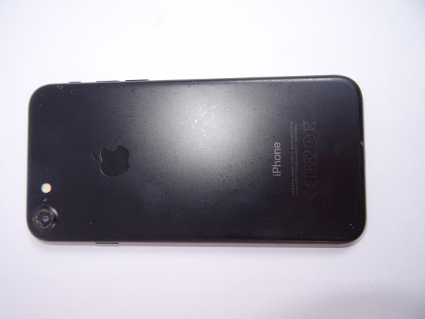 Apple iPhone 7 - 32GB - schwarz