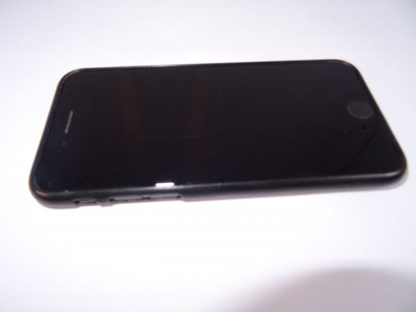Apple iPhone 8 - 64 GB - schwarz