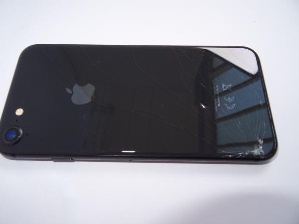 Apple iPhone 8 - 64GB - schwarz