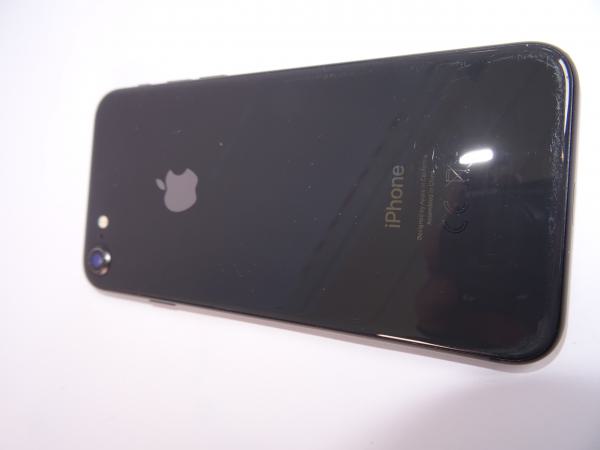 Apple iPhone 8 - 64GB - schwarz