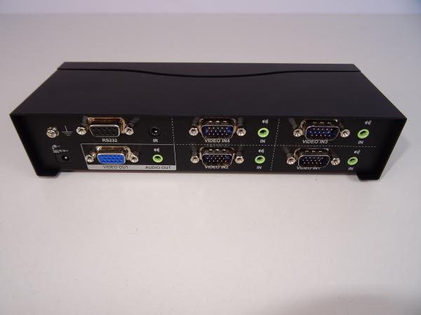 ATEN Video Switch mit Audio - VS0401